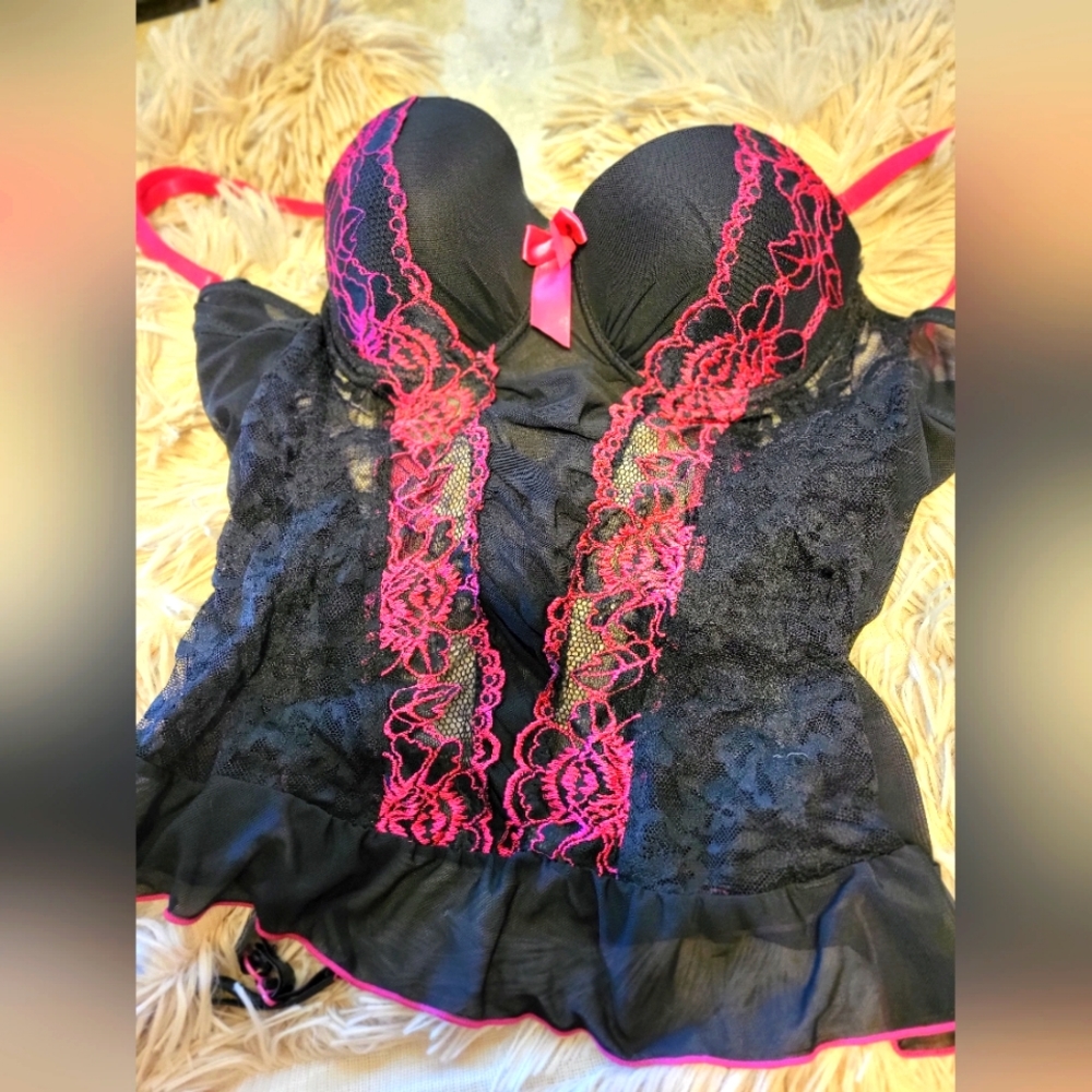 Pink push up lingerie corset